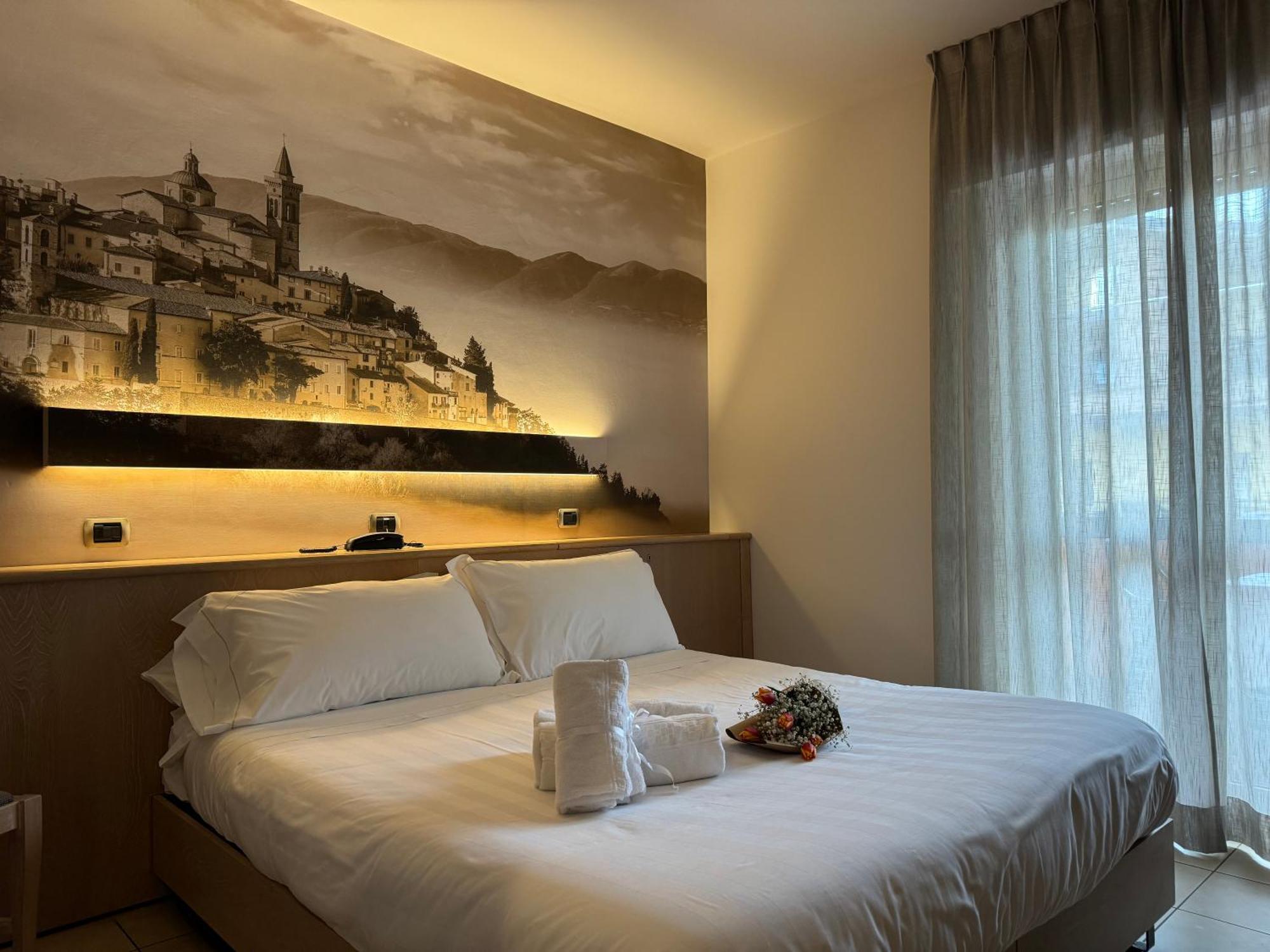 Hotel Cladan アッシジ エクステリア 写真
