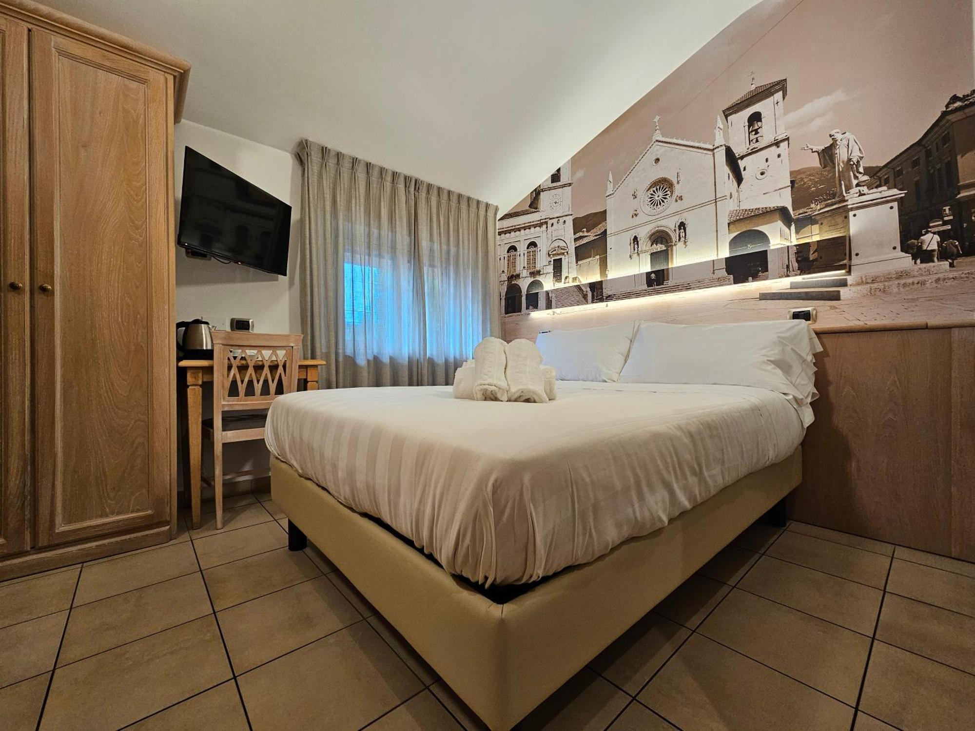 Hotel Cladan アッシジ エクステリア 写真